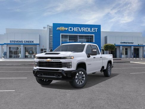 New 2026 Chevrolet Silverado 2500 Custom RWD image 8