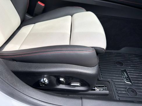 Used 2025 Cadillac CT5 Sport w/ Technology Package RWD image 12
