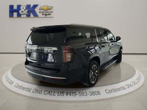 Used 2023 Chevrolet Suburban LS image 6