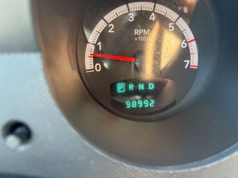 Used 2011 Dodge Nitro Heat w/ Popular Equipment Group AWD/4WD image 18