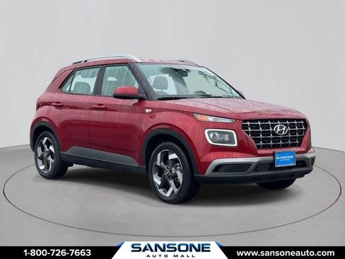 Certified 2025 Hyundai Venue Limited FWD image 1