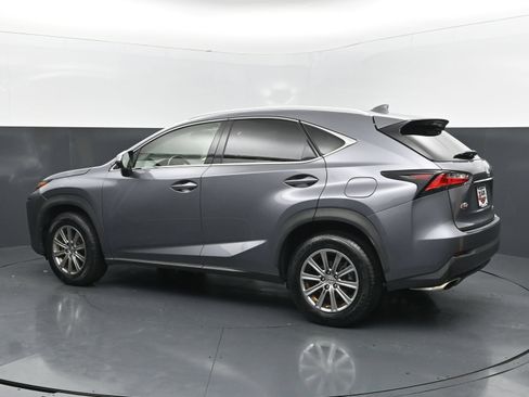 Used 2017 Lexus NX 200t FWD image 3