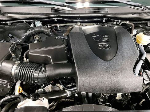 Used 2023 Toyota Tacoma SR image 42