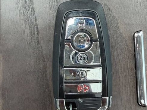 Used 2024 Lincoln Navigator L Reserve AWD/4WD image 32