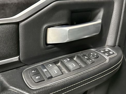 Used 2024 RAM 3500 Big Horn image 20