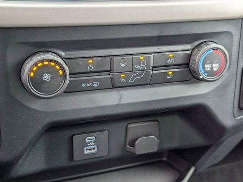 Used 2023 Ford F150 XLT AWD/4WD image 18