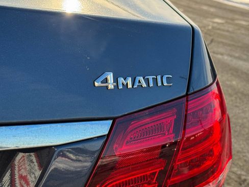 Used 2016 Mercedes-Benz E 350 4MATIC Sedan image 12