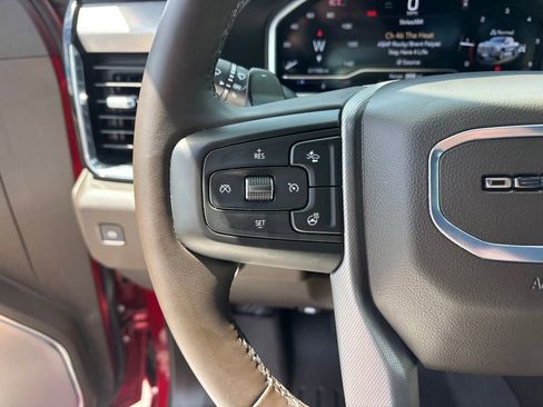Used 2024 GMC Sierra 1500 Denali w/ Technology Package AWD/4WD image 10