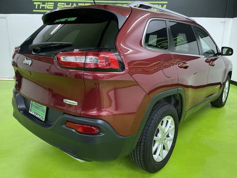 Used 2015 Jeep Cherokee Latitude image 10