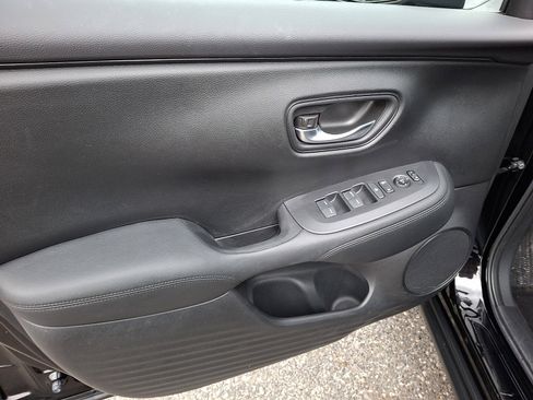 Certified 2023 Honda HR-V LX image 16