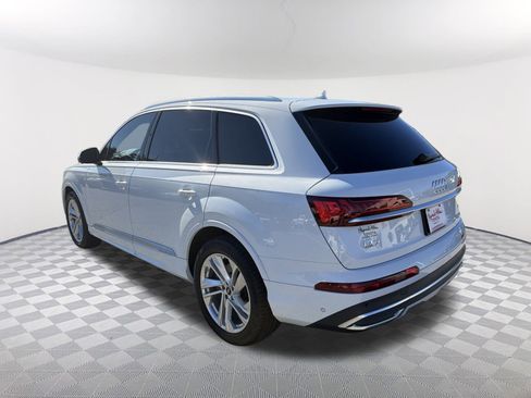 Used 2022 Audi Q7 3.0T Prestige image 14