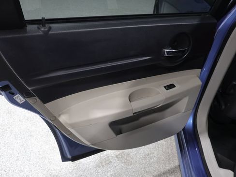 Used 2007 Dodge Magnum SE RWD image 17