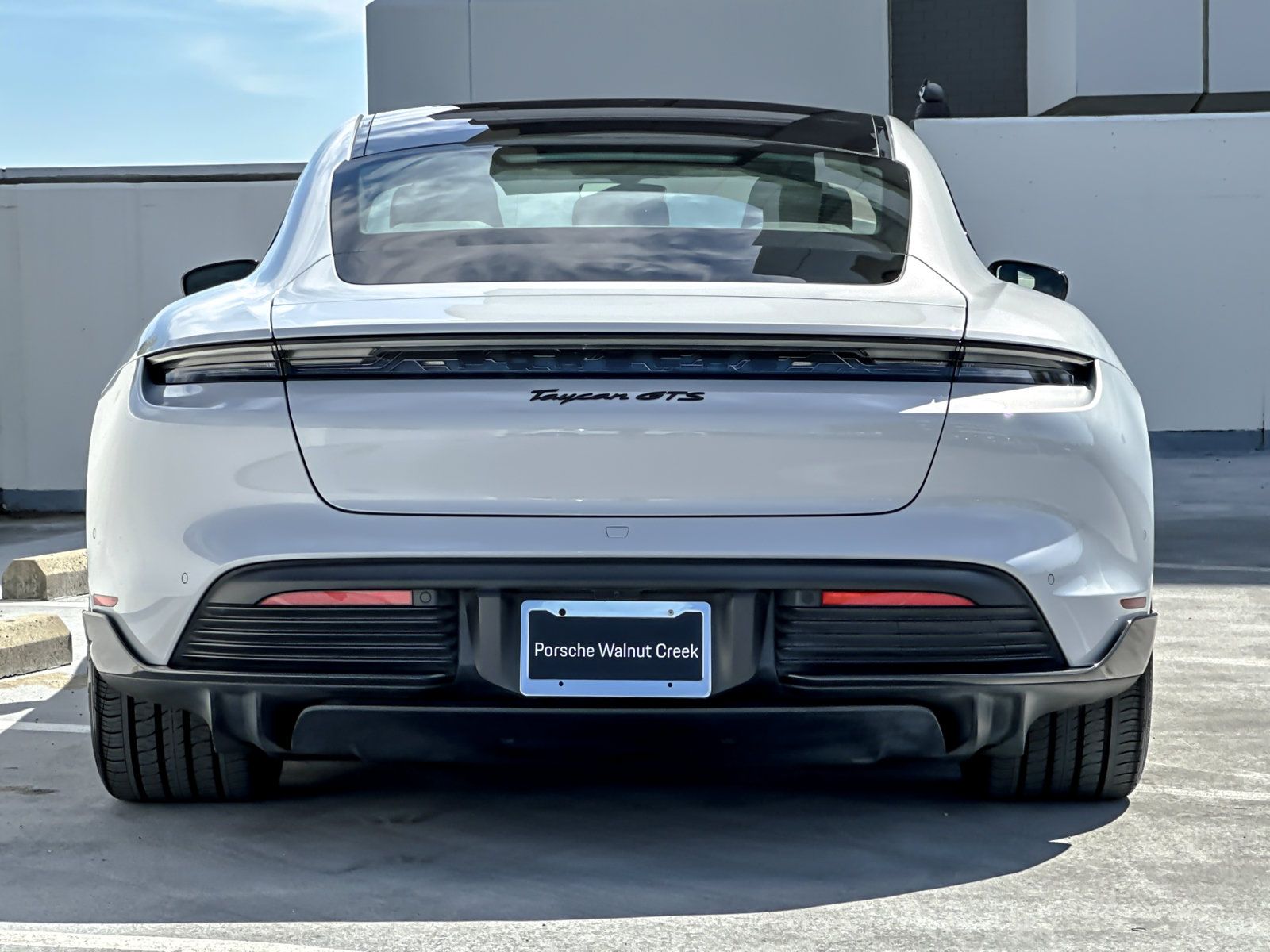 Certified 2023 Porsche Taycan GTS AWD/4WD image 8