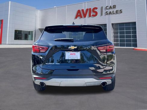 Used 2025 Chevrolet Blazer LT AWD/4WD image 7