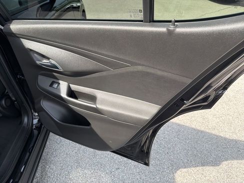 Used 2024 Buick Envista Preferred w/ Convenience I Package image 12