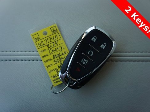 Used 2024 Chevrolet Malibu LT image 36