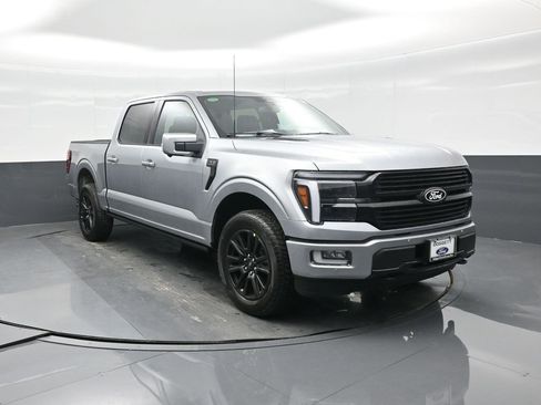 New 2025 Ford F150 Platinum w/ Equipment Group 702A High image 15