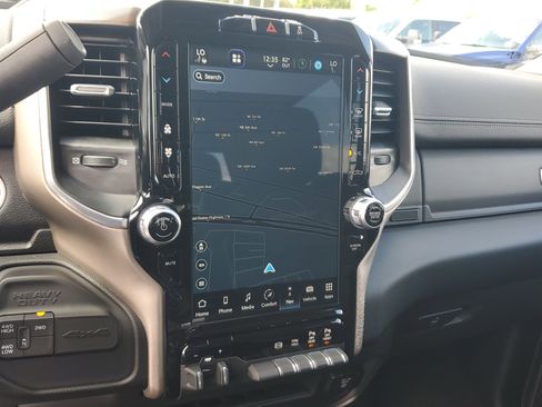 Used 2024 RAM 2500 Laramie image 30