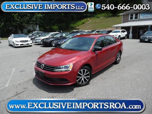 Used 2016 Volkswagen Jetta SE FWD image 1