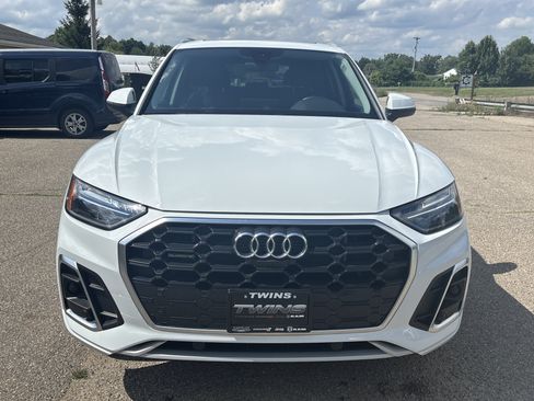 Used 2023 Audi Q5 e Premium Plus w/ Premium Plus Package AWD/4WD image 13