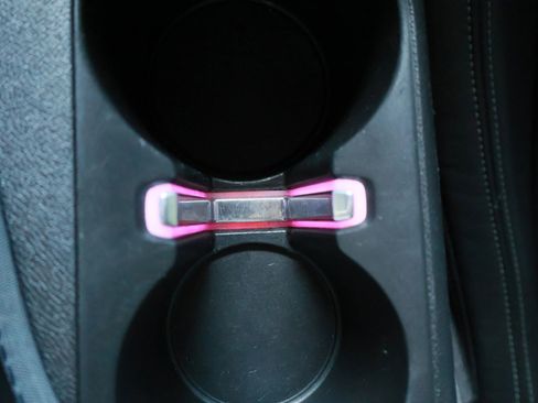 Used 2016 Chevrolet Camaro SS image 37