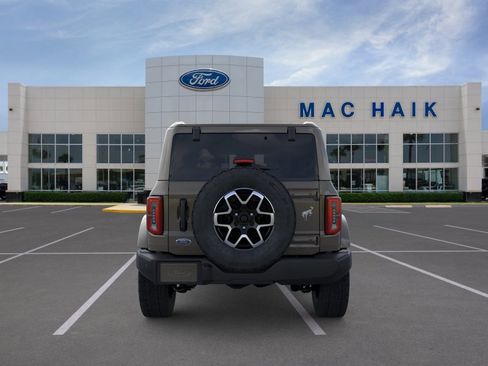 New 2026 Ford Bronco Outer Banks AWD/4WD image 5