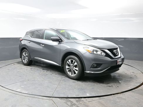 Used 2017 Nissan Murano SL image 5