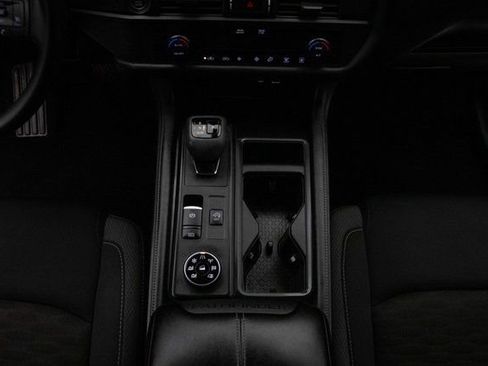 Used 2023 Nissan Pathfinder S w/ Cargo Package image 23