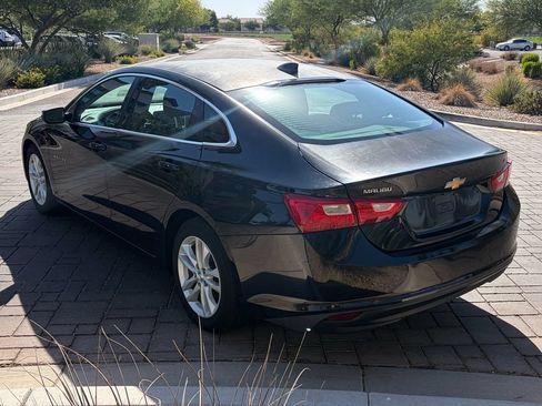 Used 2016 Chevrolet Malibu LT FWD image 4