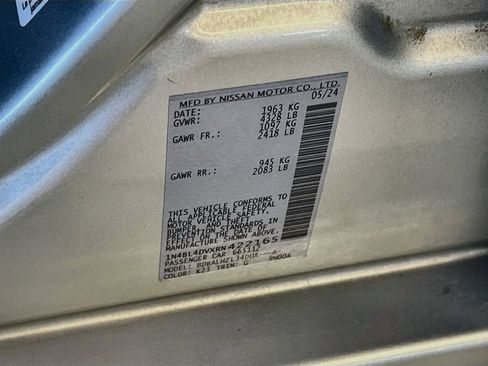 Used 2024 Nissan Altima 2.5 SV FWD image 29