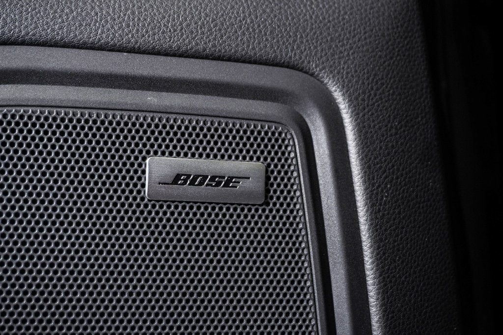 Certified 2026 Porsche Macan AWD/4WD image 27