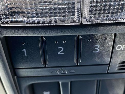 Used 2019 Toyota 4Runner Limited image 36