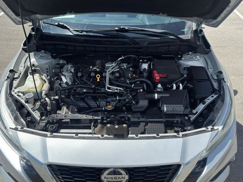 Used 2021 Nissan Altima 2.5 SV FWD image 10