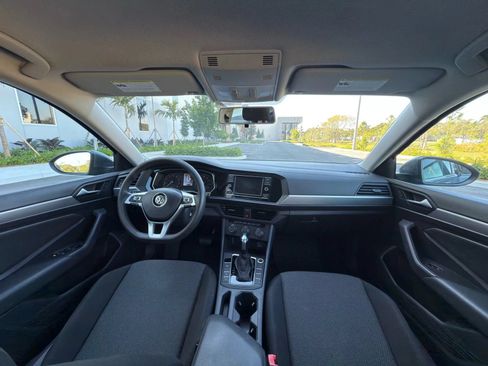 Used 2019 Volkswagen Jetta S w/ Driver Assistance Package FWD image 21