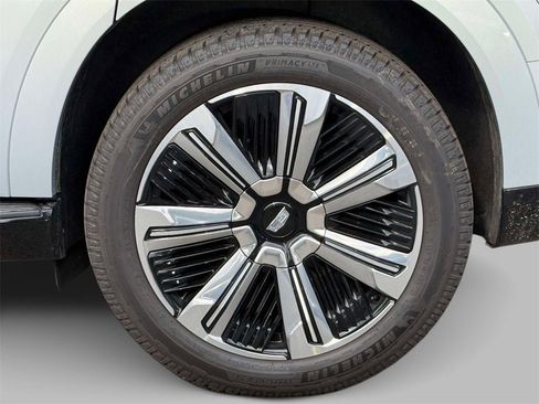 New 2025 Cadillac Escalade IQ Luxury 1 image 12