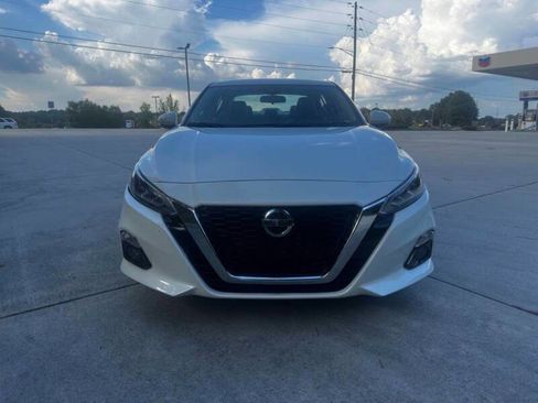 Used 2022 Nissan Altima 2.5 SL image 2