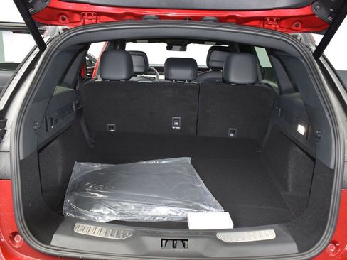 New 2025 Lincoln Nautilus Premier w/ Equipment Group 102A image 24