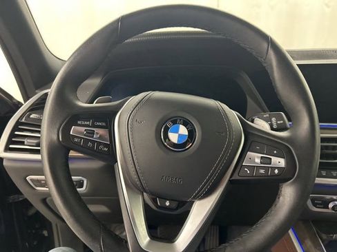 Used 2023 BMW X5 xDrive40i w/ Premium Package image 11