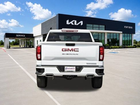 Used 2025 GMC Sierra 1500 Elevation w/ X31 Off-Road Package AWD/4WD image 6