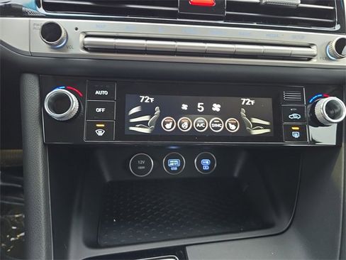 New 2026 Genesis G70 2.5T image 19