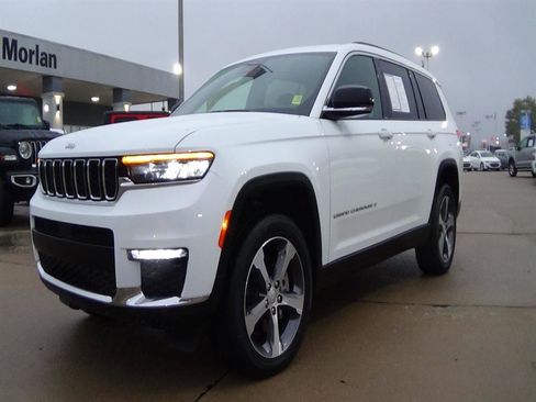 Certified 2024 Jeep Grand Cherokee L Limited image 2