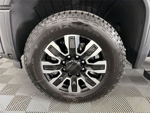 New 2026 GMC Sierra 2500 Denali Ultimate AWD/4WD image 10