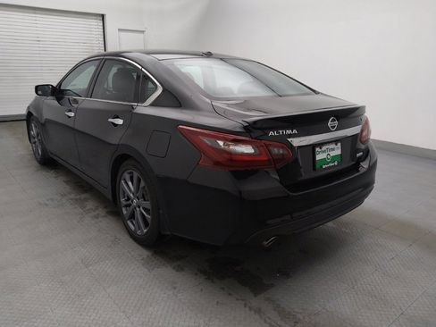 Used 2018 Nissan Altima 2.5 SR w/ SR Special Edition image 5
