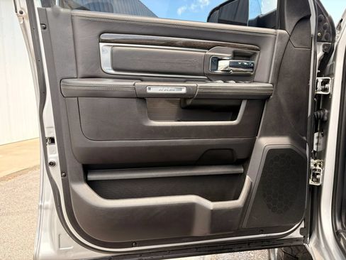 Used 2018 RAM 2500 Limited AWD/4WD image 15