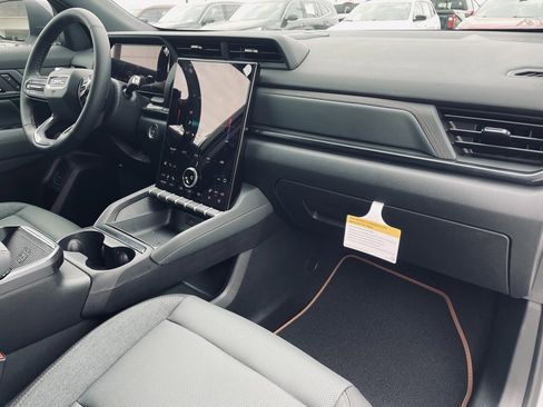 New 2026 GMC Terrain AT4 w/ Technology Package II image 30