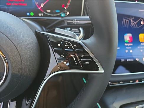 New 2026 Mercedes-Benz E 350 4MATIC Sedan image 30