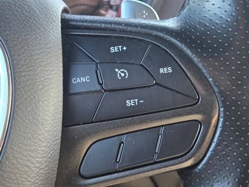 Used 2022 Dodge Challenger GT AWD/4WD image 24
