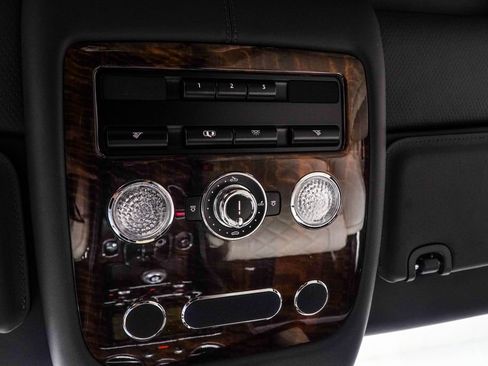 Used 2018 Bentley Flying Spur S V8 AWD/4WD image 31