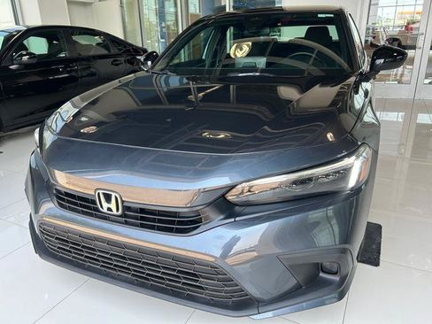 Certified 2024 Honda Civic Sport image 3