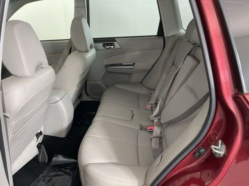 Used 2011 Subaru Forester 2.5X Limited AWD/4WD image 23
